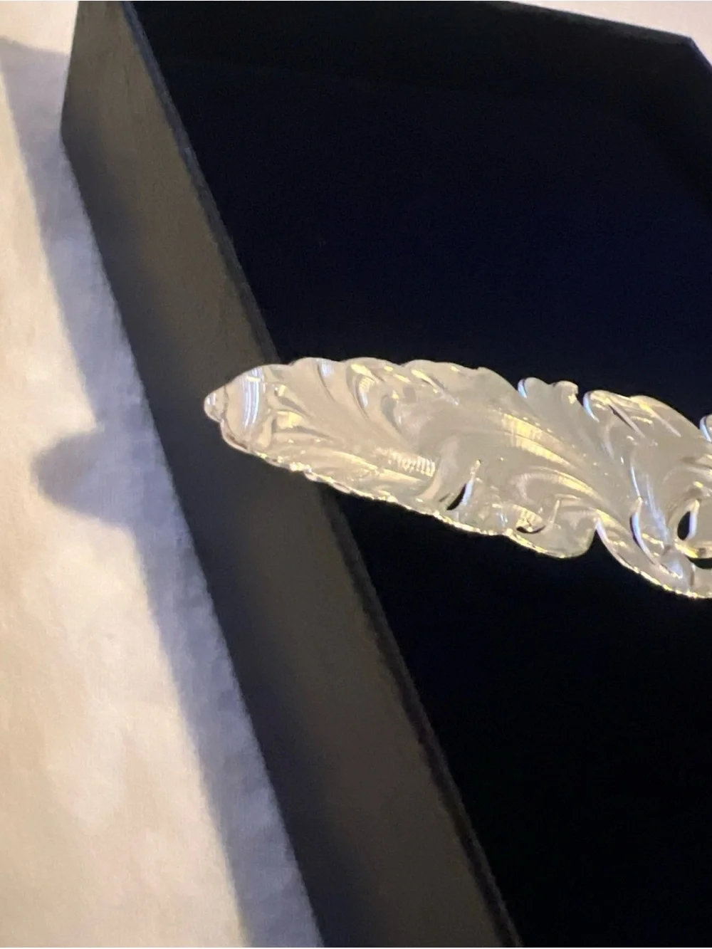Montana Silversmiths Silver Feather Hat Pin with Red and Blue Trim - Picture 6 of 12